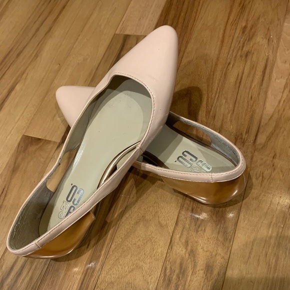 9 & Co. Rose Gold Flats - Picture 7 of 8